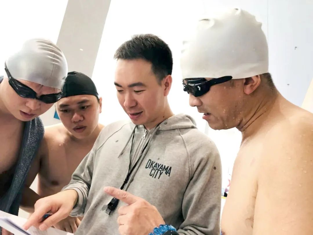 “码”力全开，“程”就辉煌：你身边的不一样的程序员