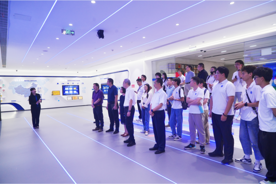 促进产教融合！北师大知行书院师生团到访jiuyou.com软件